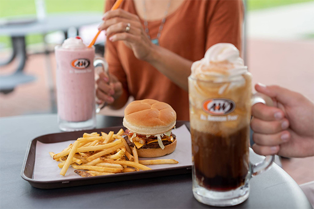 ฟาสต์ฟู้ด A&W